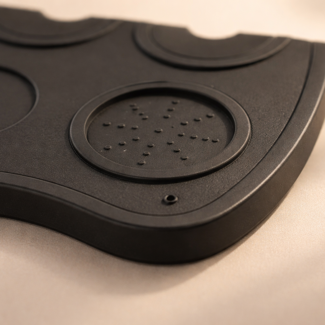 ESPRESSO TAMPING MAT WITH CORNER EDGE